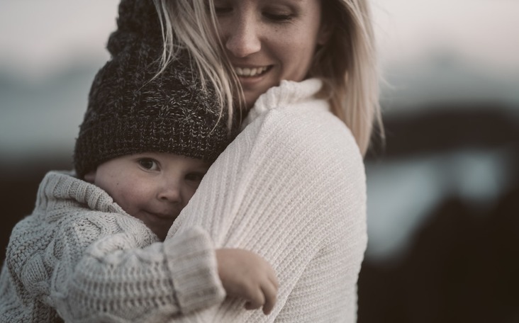 Психология материнства: факторы стресса и источники ресурса