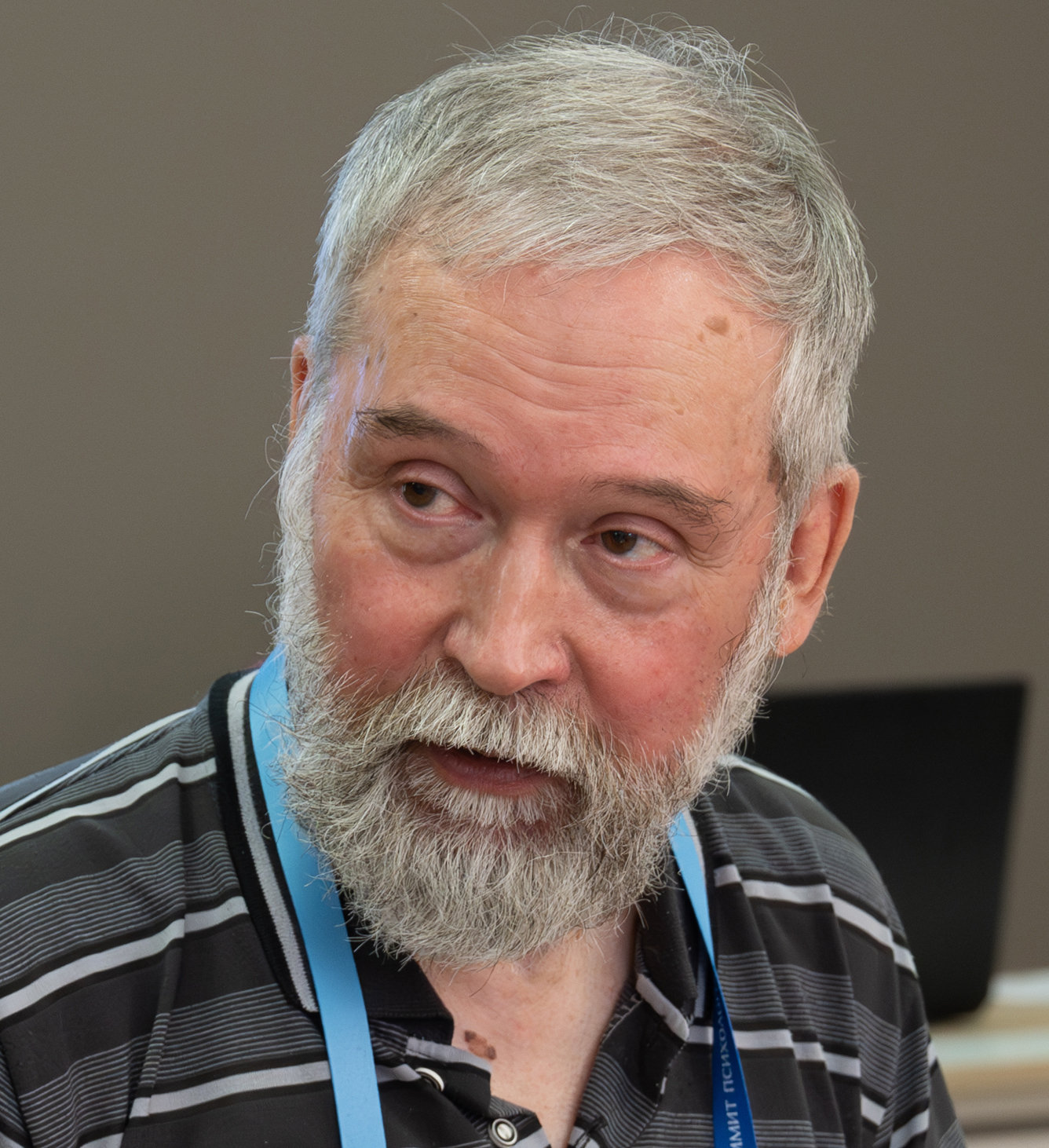 Виктор Юрьевич Меновщиков