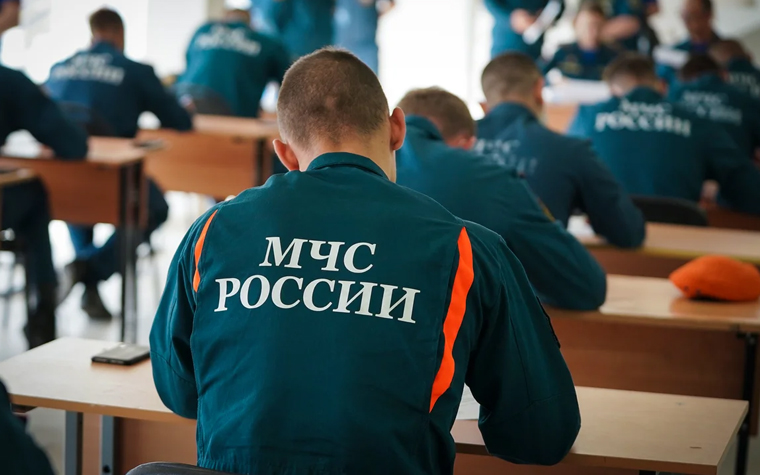 Надежность в структуре профессиональных и личностных качеств специалиста МЧС России