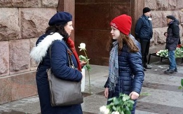 Годовщина теракта в Петербурге. Акции памяти