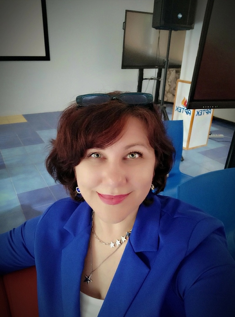 Елена Васильевна Лазарчук
