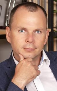 Евгений Витальевич Овчинников
